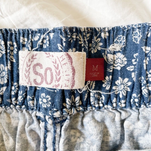 Shorts - Picture 5 of 11